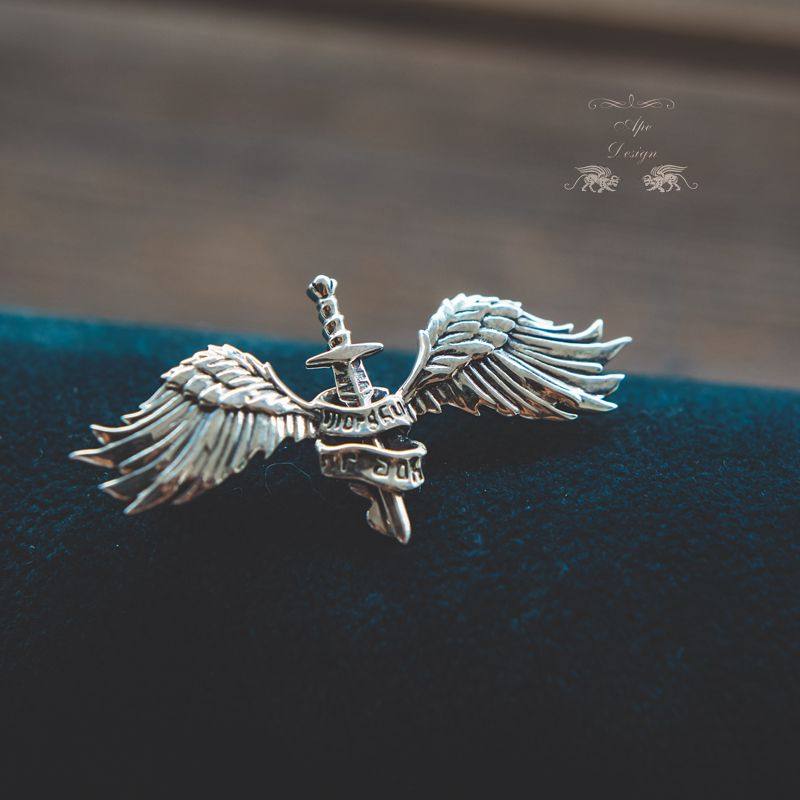 骑士与天使 ｛剑可拔出｝无面者925银or白铜款胸针项链剑与守护