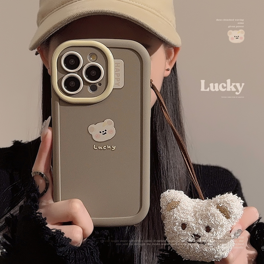 适用苹果16手机壳iphone14可爱毛绒小熊挂绳15适用13promax简约12