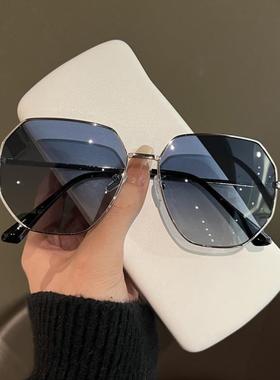 夏季新款多边形渐蓝色太阳镜男女开车防紫外线墨镜偏光圆脸圆形