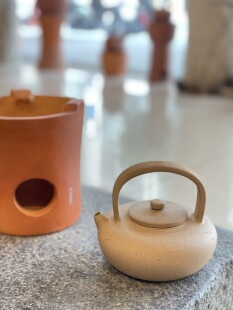 水木白泥粗砂提梁砂銚 邱润怀潮州手拉煮茶壶 玉书煨 烧水陶壶
