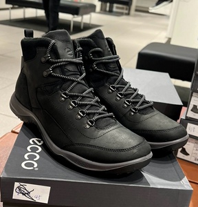 ECCO爱步男鞋高帮靴子牛皮冬季加绒雪地防水休闲鞋 斯宾尼 839094
