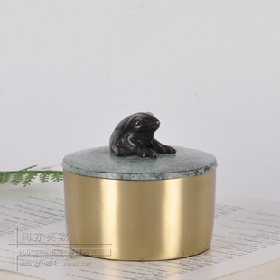 高档精致耳钉戒指全黄铜蟾蜍带盖首饰盒软装圆形收纳盒送闺蜜礼品