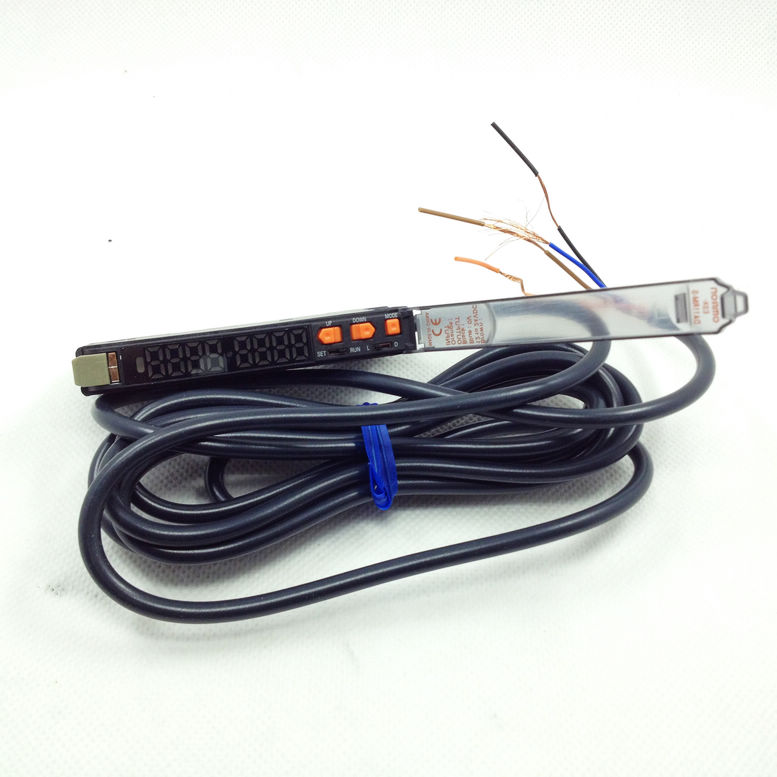 欧姆龙光纤放大器