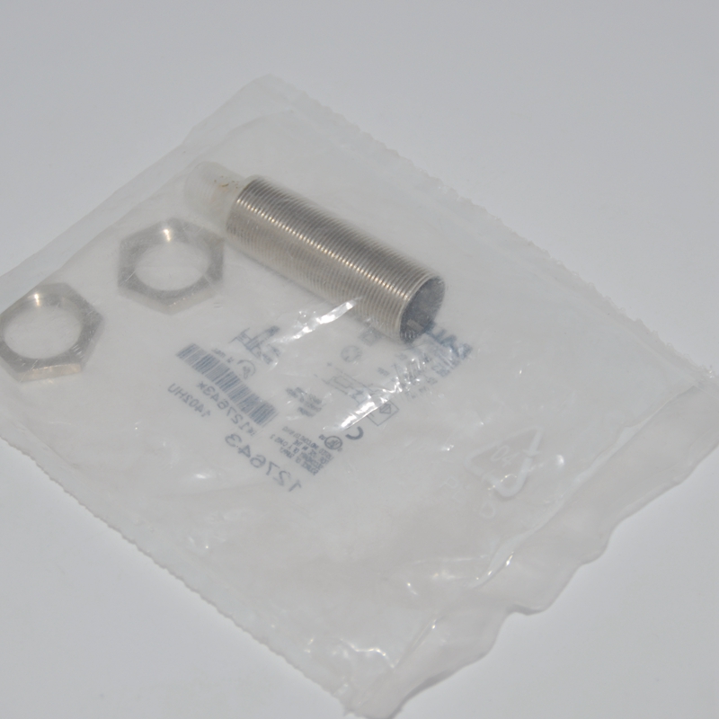【原装正品】巴鲁夫BALLUFF接近开关BESM18MI-POC80B-S04K 127643