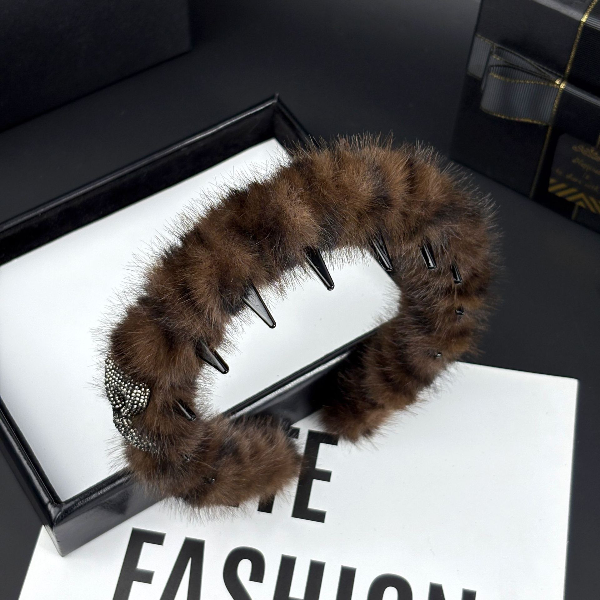 冉然新款韩系复古豹纹带齿毛绒发箍女防滑洗脸发卡头箍2025年秋冬