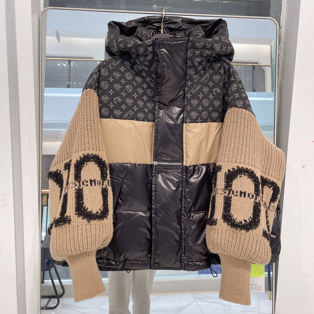 欧洲站新款潮牌牛仔拼接连帽羽绒服女针织袖字母花加厚白鸭绒外套