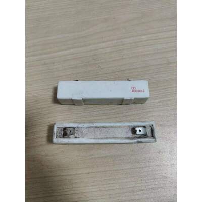 FVCA01.1-22K0变频器水泥电阻40W 68RJ