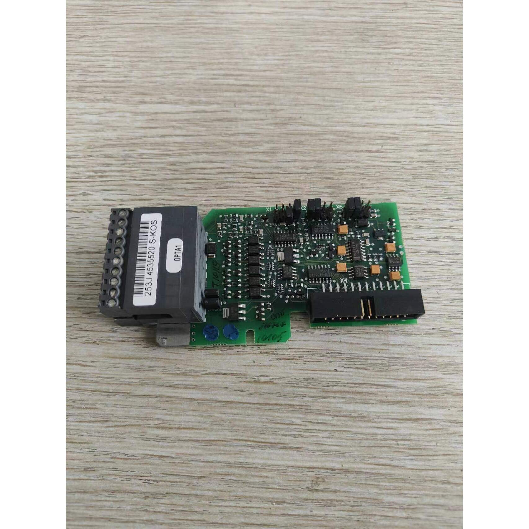 伟肯变频器IO卡253J继电器保护卡 OPTA1 PC00253F测试包好