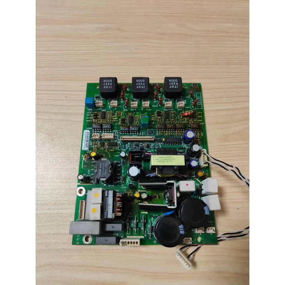 施耐德软起动器ATS48D75Q电源驱动板原装现货