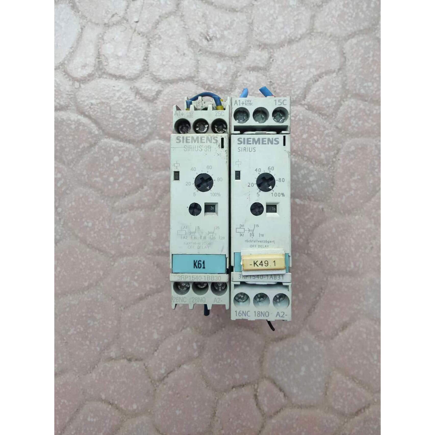 西门子时间继电器3RP-1540-1BB30  3RP1540-1AB31包质量