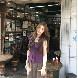 法式复古荷叶边衬衫女夏季2026新款独特超好看修身显瘦短款小上衣