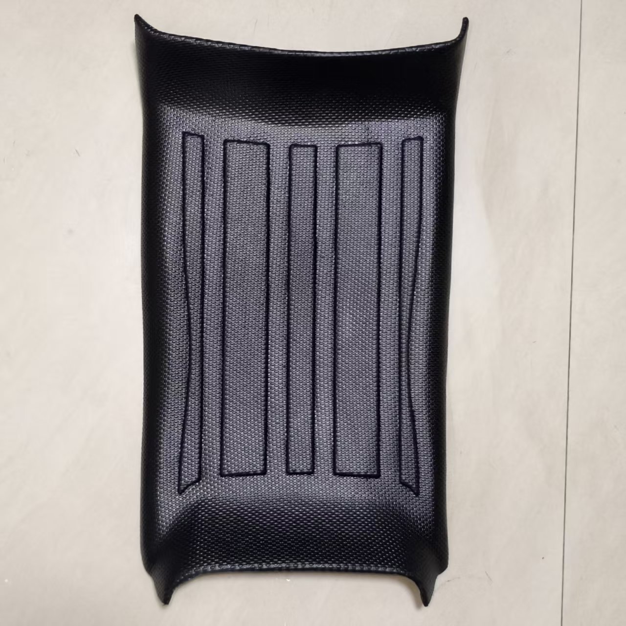 适用台铃超能6潮智专车专用电动车脚垫防滑耐磨加厚TPE脚垫配件图片