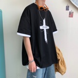 黑色