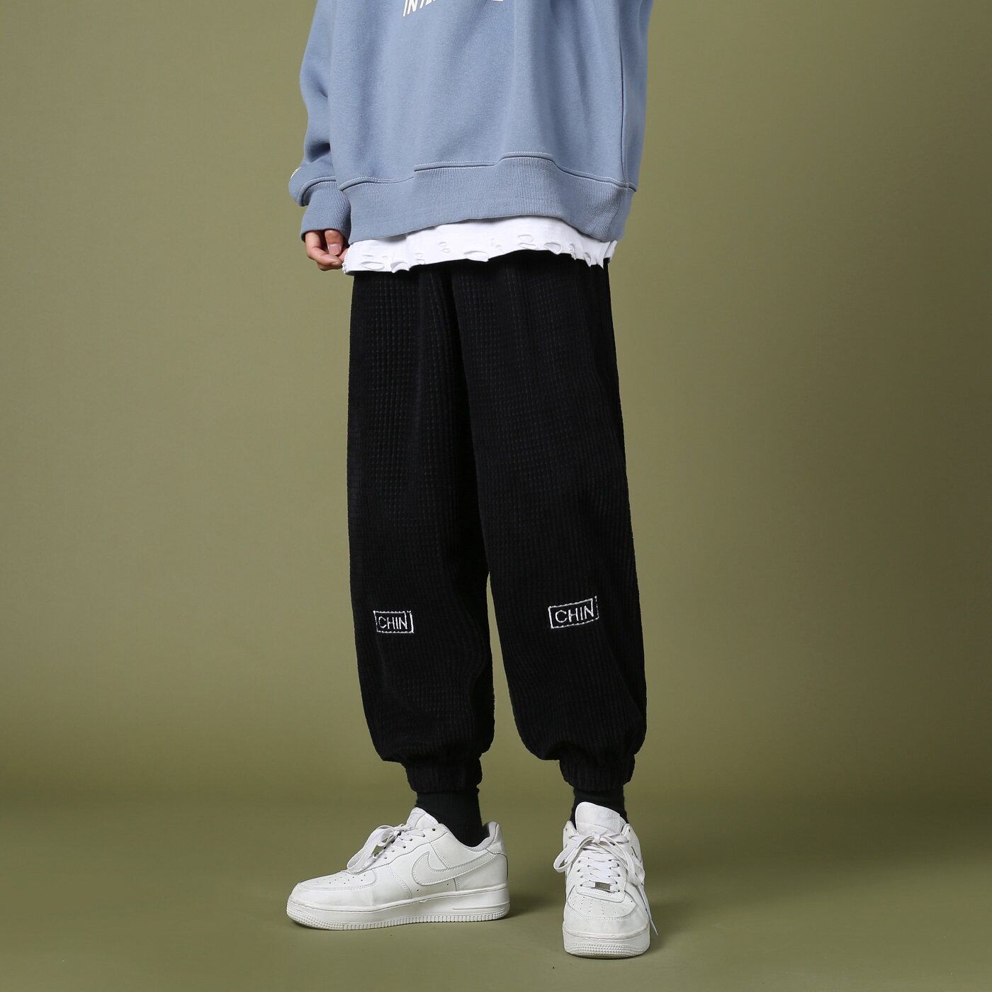 2021新款 绿墙灯芯绒黑色2休闲宽松运动裤A061-K1885-P50图片