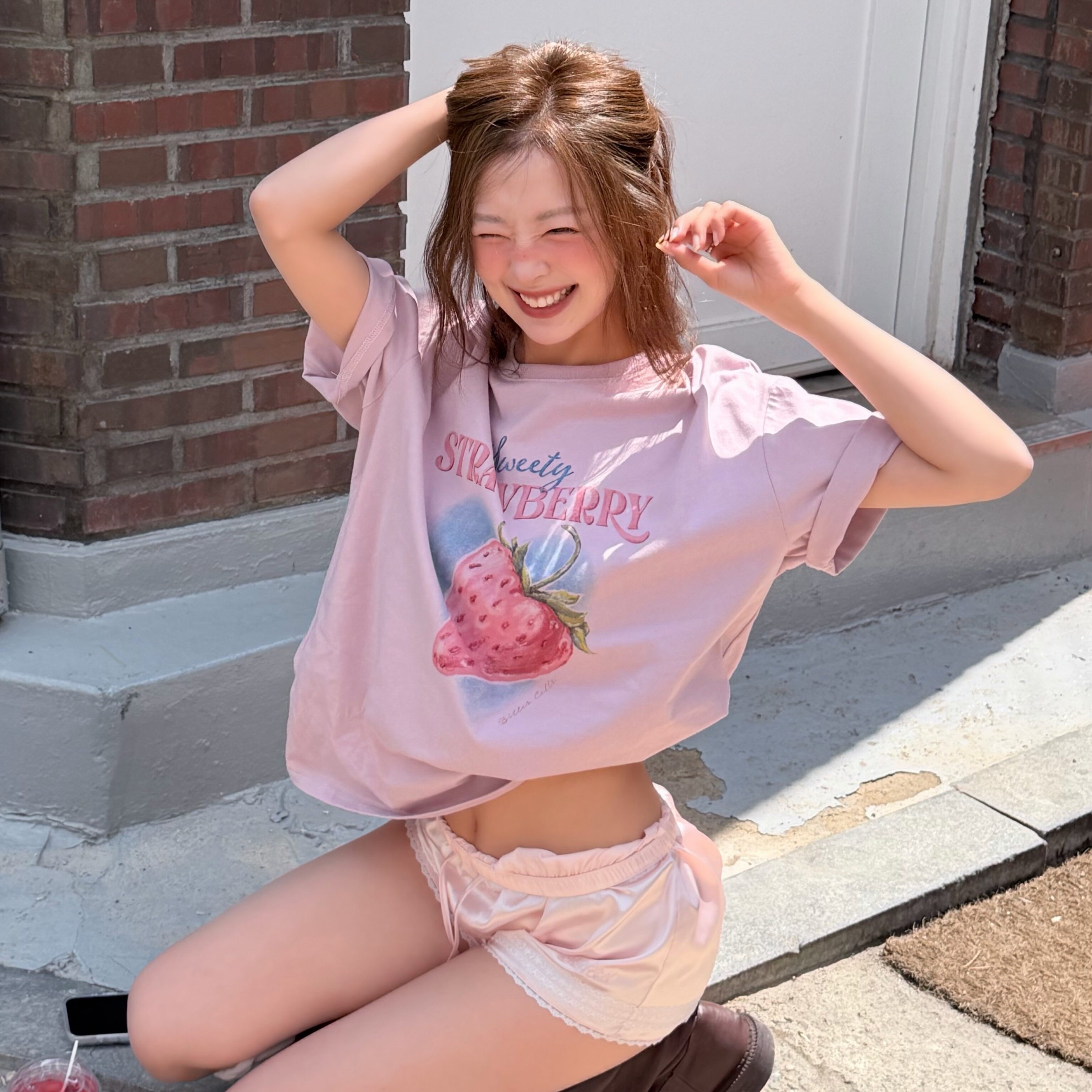 韩国复古草莓印花宽松纯棉T恤女