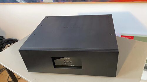 爱因斯坦BlackShadow中合并功放