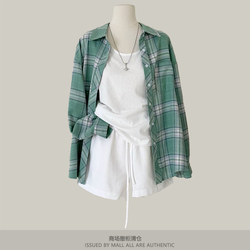 韩系慵懒风绿色格子长袖衬衫+内搭显瘦背心吊带+高腰短裤三件套女