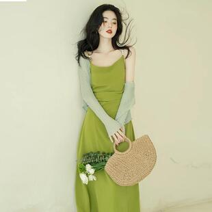 法式绿色吊带连衣裙女装夏季新款海边度假风长裙夏日穿搭裙子