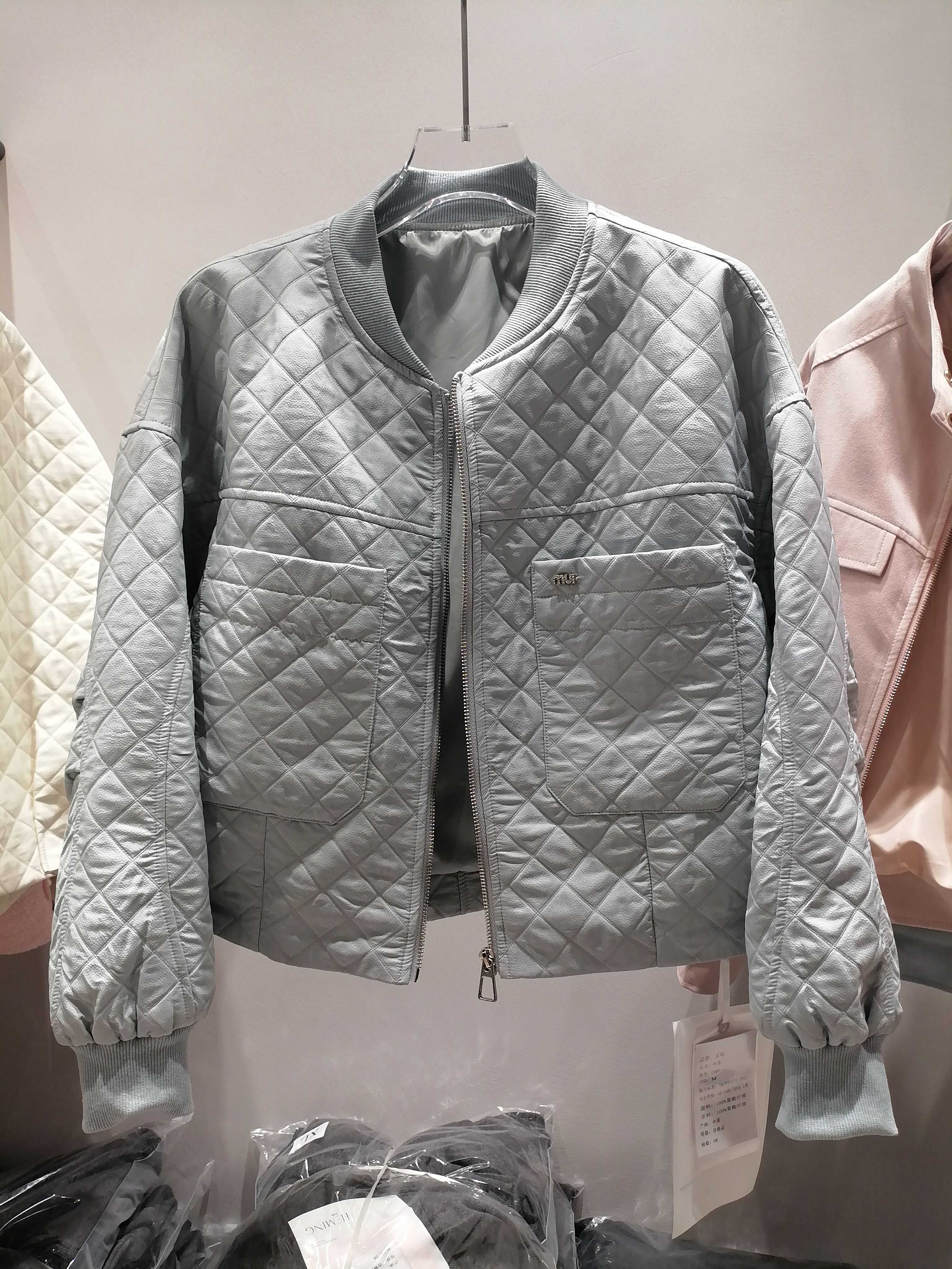 欧货短外套2025春季时尚束口袖菱形格休闲减龄短装棒球服外套女潮