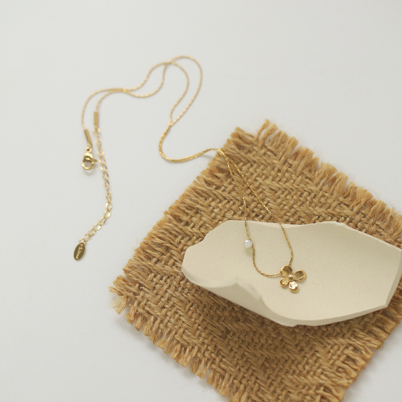 INS风~天然珍珠小桂花金丝锁骨链项链钛钢镀18K金