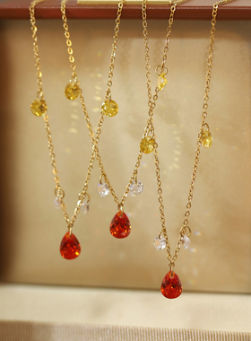 仙女风~轻奢小巧调色盘水滴彩宝项链锁骨链钛钢镀18K金