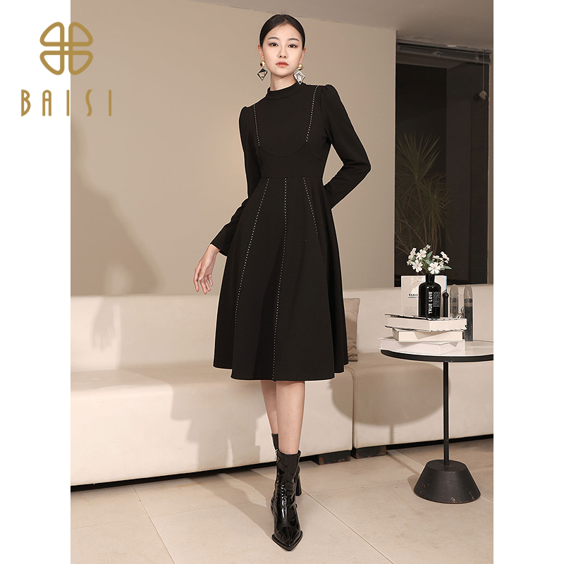 2025冬季新品百丝冷淡风法式立领连衣裙赫本风A字收腰百褶裙女