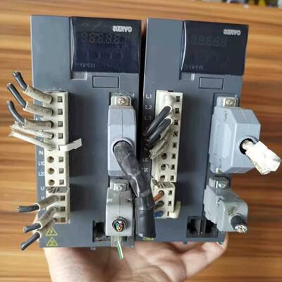 可议价US200-300A-422 SERVE 3KW2
