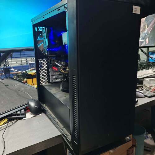 可议价i7 8700处理器 16G运行 580 8G显卡 480固