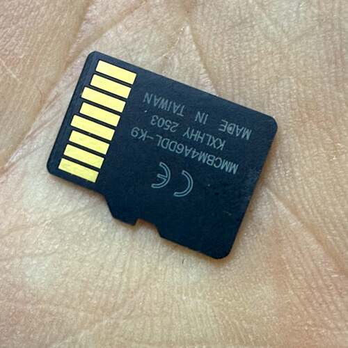 可议价2TB TF卡，MicroSDXC U3，型号MMCBM4A