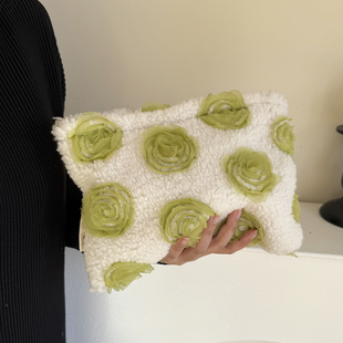 羊羔毛绿花朵化妆包女立体花朵手提小方包便携女毛绒包包大容量