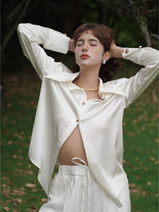 sibleu法式 百搭衬衣 慵懒宽松真丝系带金属纽扣白色长袖