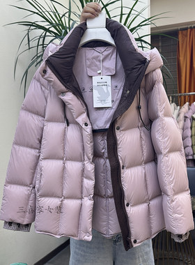 95白鸭绒中长款撞色连帽羽绒服女