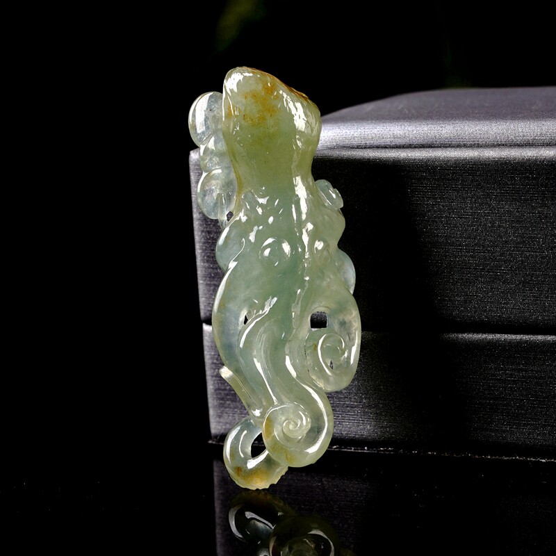 蜜糖黄八爪鱼章鱼A货翡翠挂件