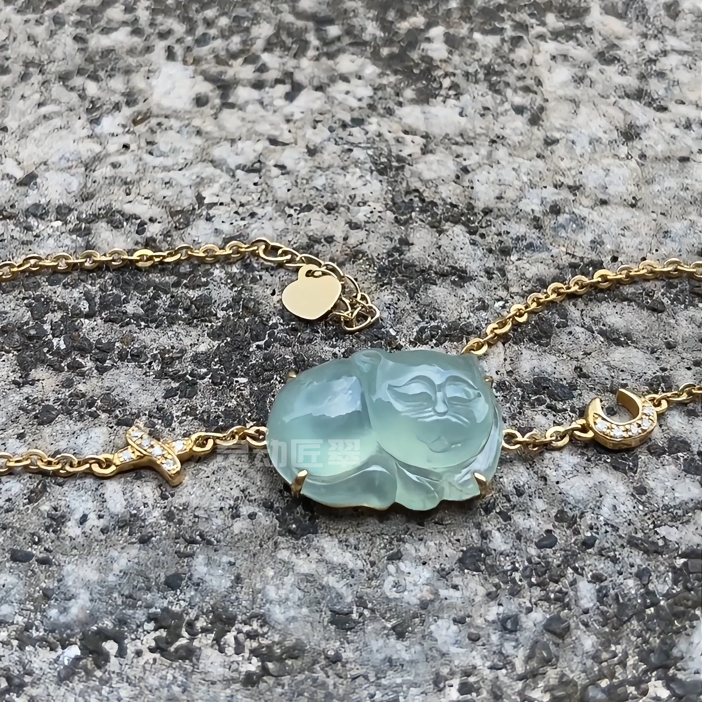 冰种起光翡翠18k金镶嵌猫咪手链