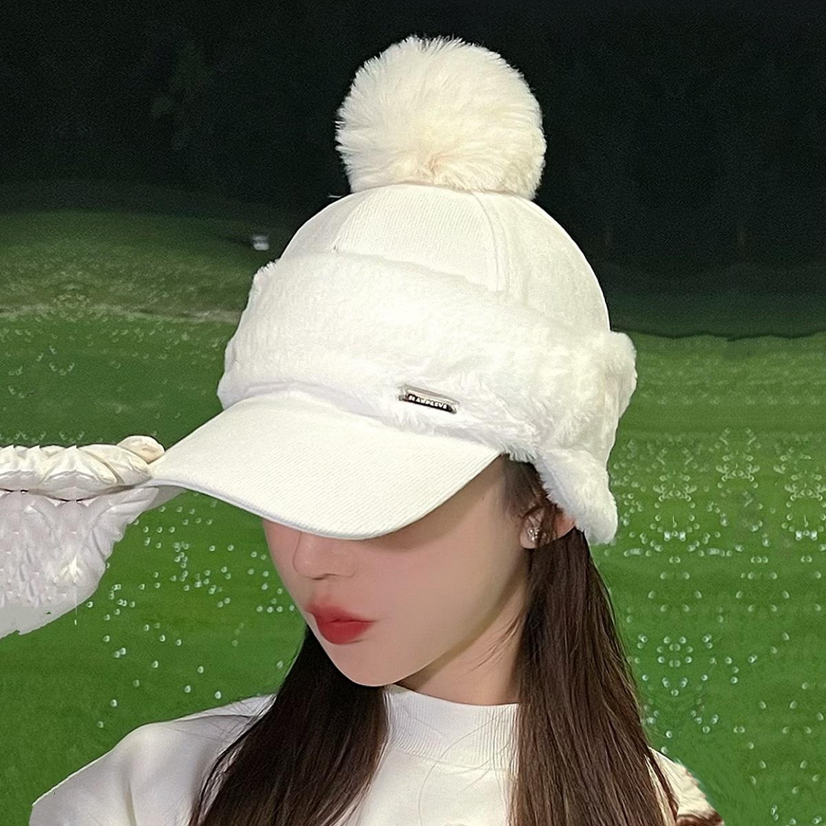 高尔夫球帽 女士冬季下场棒球帽 韩国保暖遮阳帽 加绒护耳罩运动
