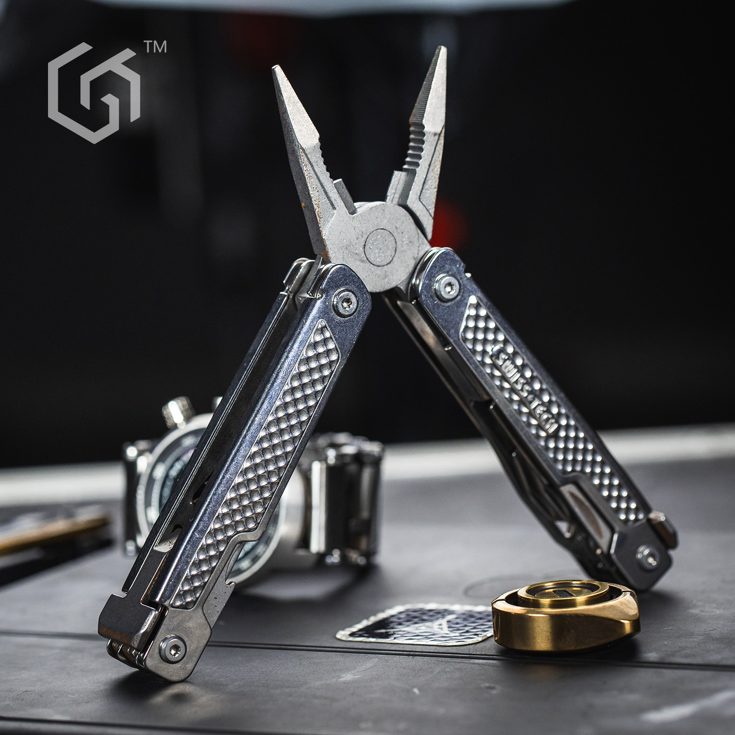 瑞士科技翼龙15合1多功能组合钳