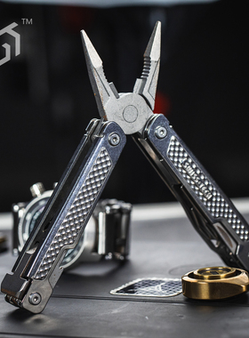 【盖隐技术】瑞士科技Swiss+Tech翼龙15合1多功能组合钳户外便携