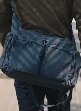 Helikon赫利肯WOMBAT袋熊战术单肩包多功能户外旅行通勤斜挎包12L