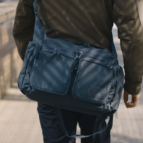 Helikon袋熊12L战术单肩包