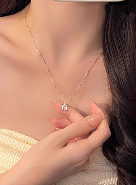 925纯银白玉髓吊坠项链女轻奢小众设计感2025新款锁骨链生日礼物