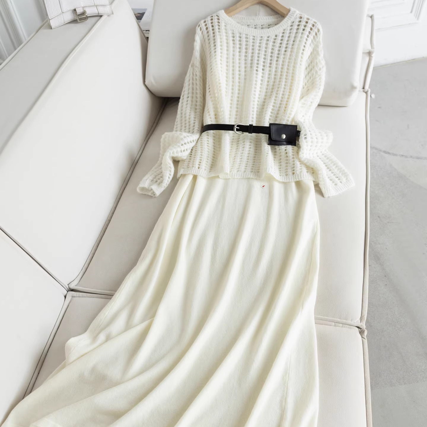 2025新款！时尚套装女 吊带连衣裙+针织衫+皮带三件套H12023