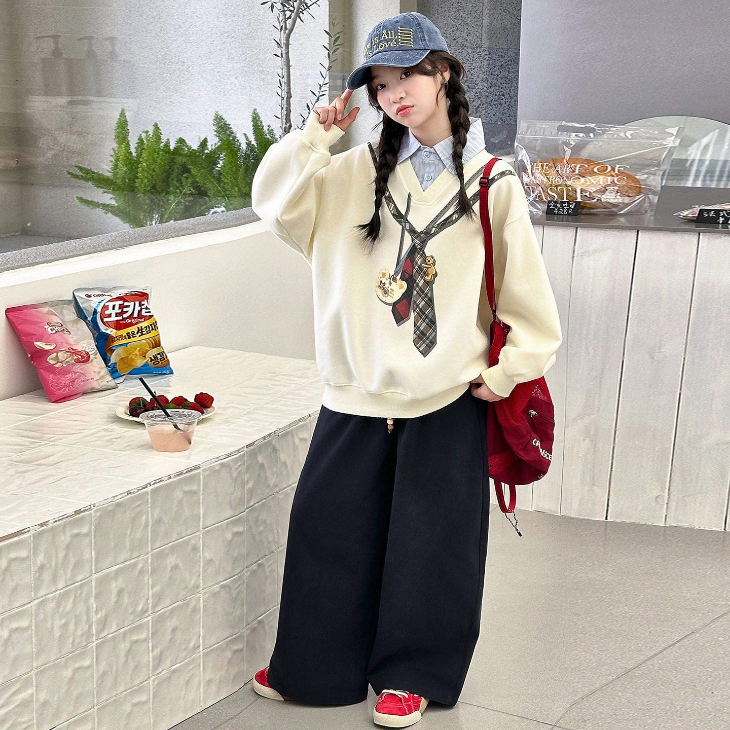 女童春装套装2026新款儿童时髦洋气春秋大童长袖卫衣牛仔裤两件套