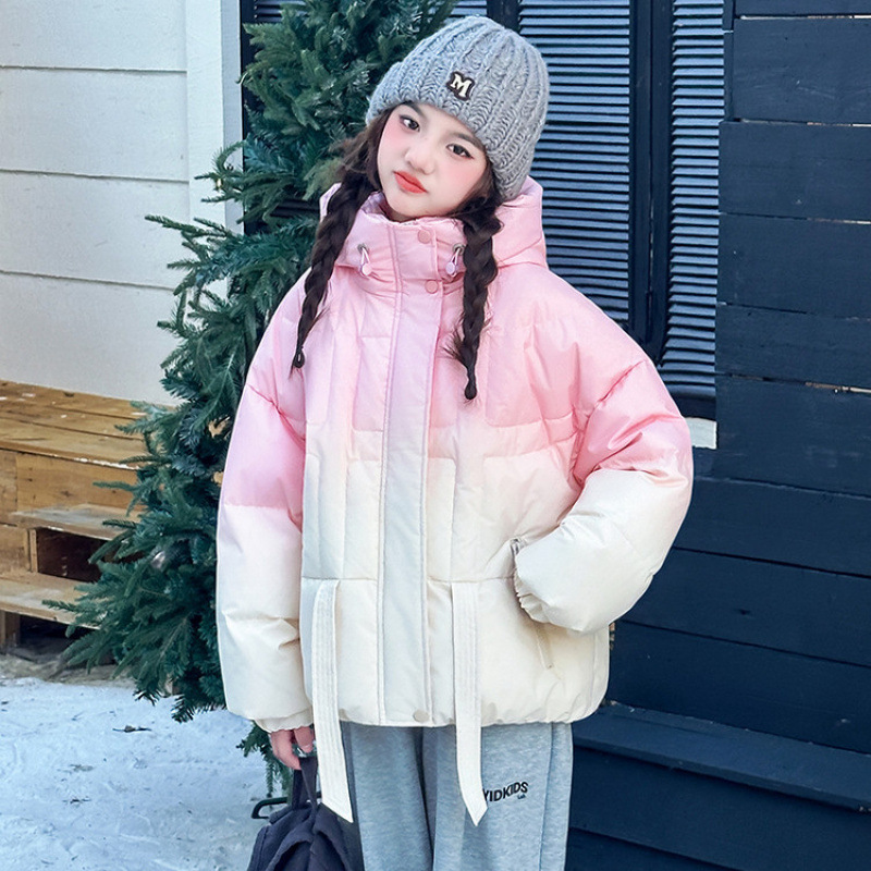女童渐变羽绒服2025中大童冬装韩版白鸭绒外套连帽加厚儿童新款.