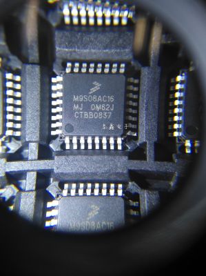 MC9S08AC16MFJE M9S08AC16 LQFP32 FREESCALE原厂进口全新原装