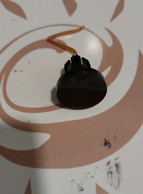 米家电磁炉,型号DCL01CM,显示屏,带外壳,正常使用,显请询价