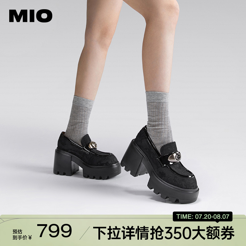 酷趣包容圆头  立体挺括楦型设计
