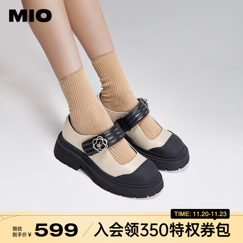 立体包容圆头  层次拼接楦型空间