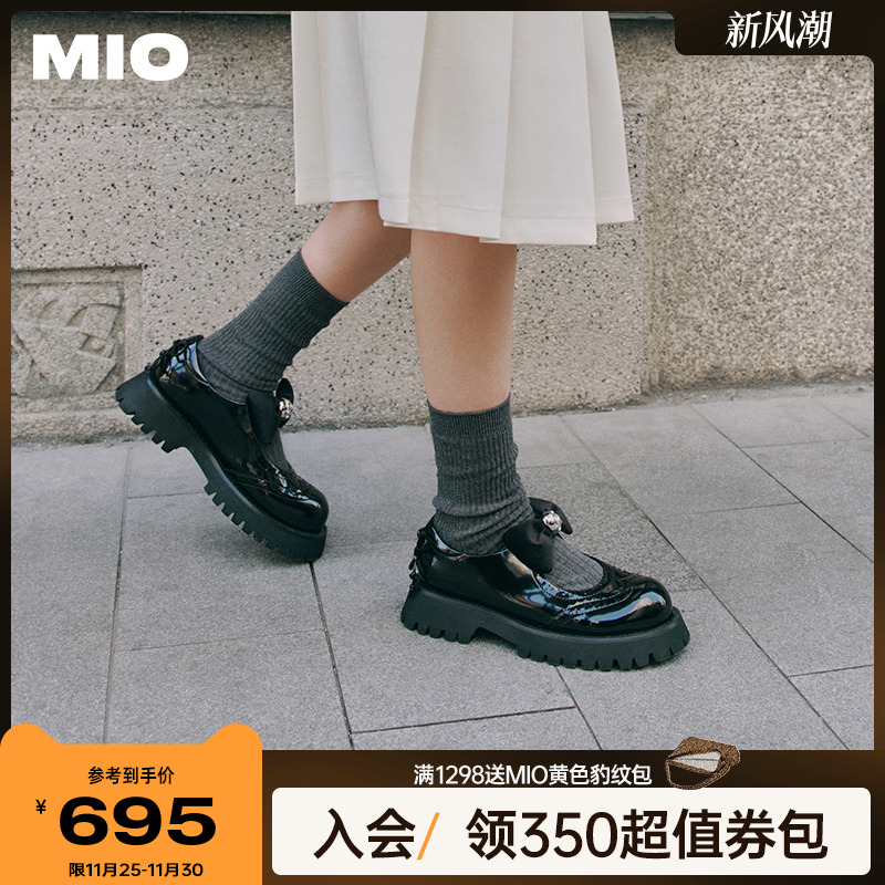 精湛雕花圆头  立体包容楦型设计