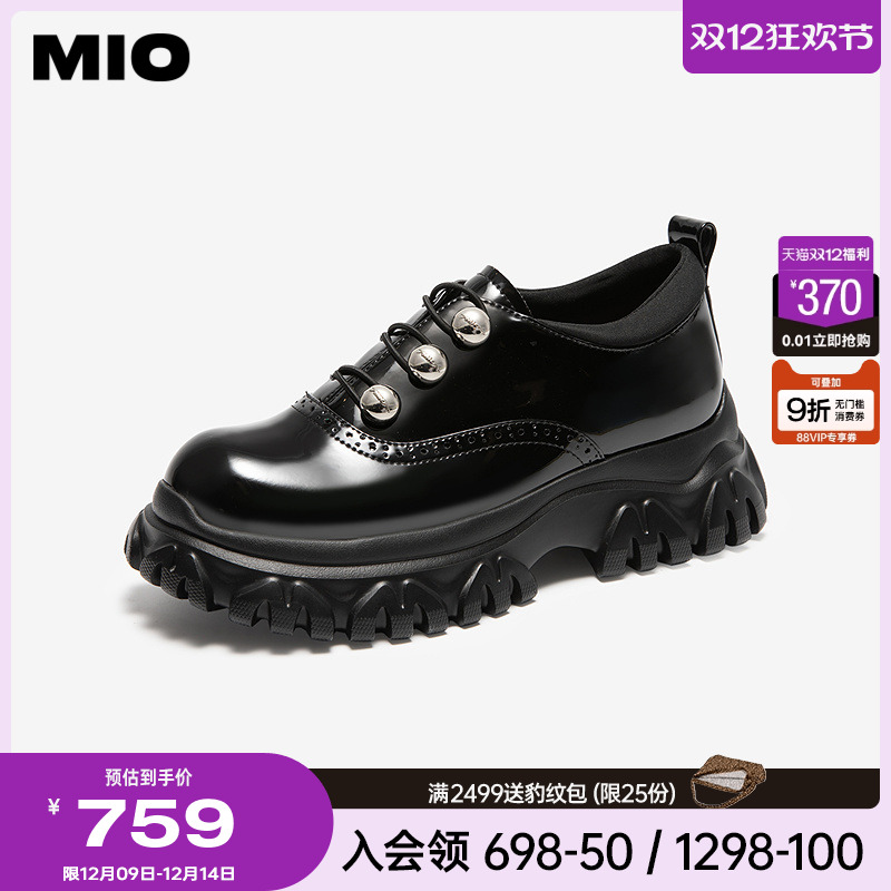 酷感包容圆头  充裕前掌内空间