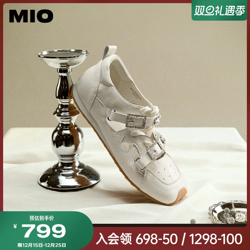 闪钻扣饰魔术贴  复古与精致感并存